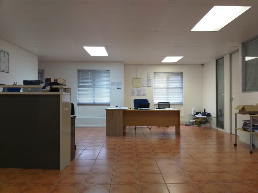 To Let Commercial Property for Rent in Montague Gardens Western Cape